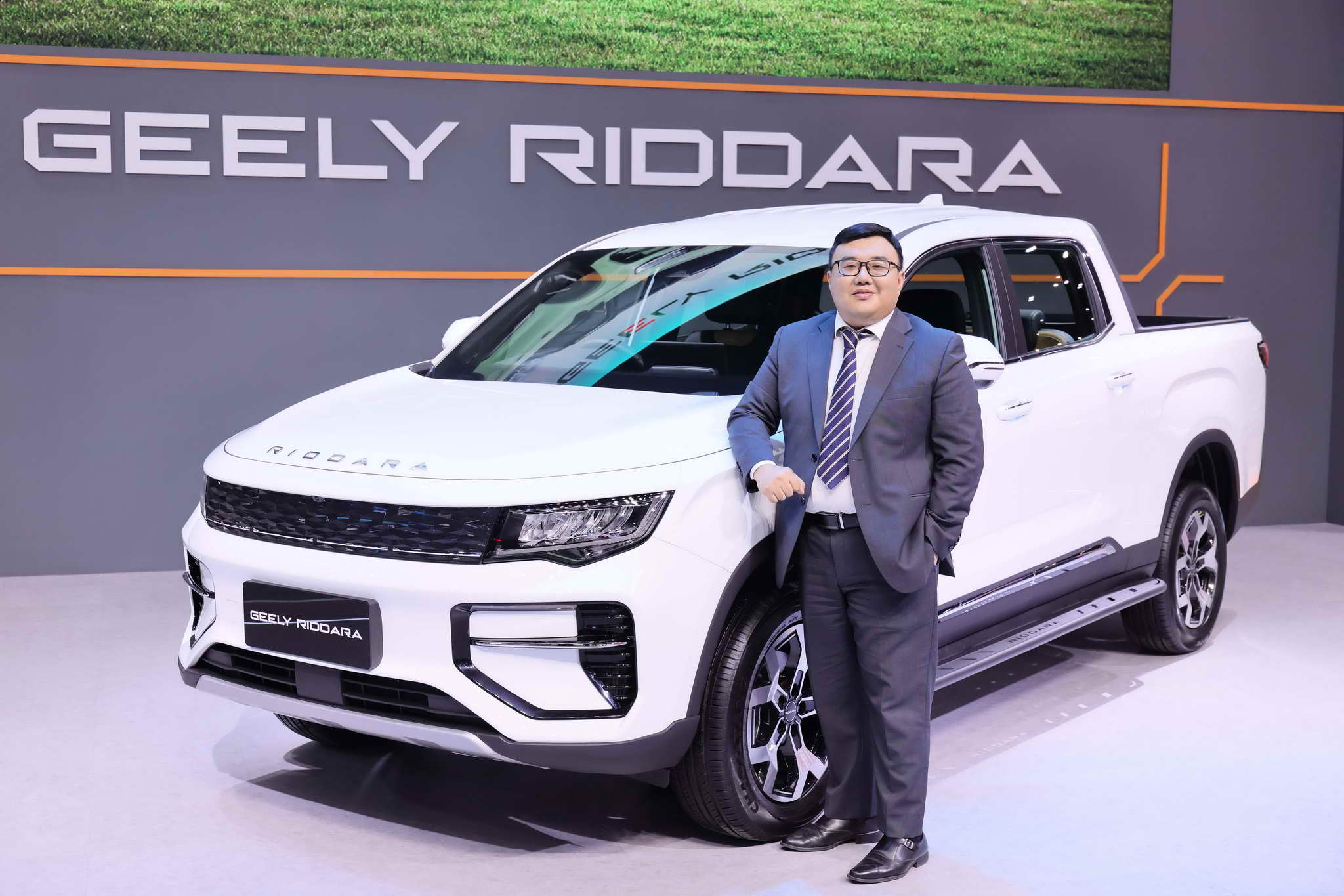 2) Mr. Zhang Cong - RIDDARA at Bangkok International Motor Show 2025