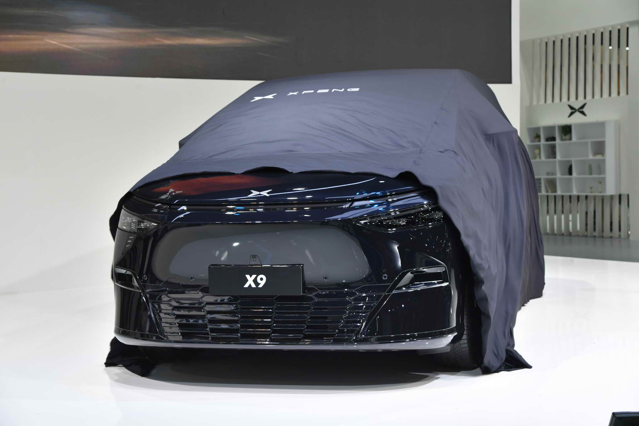 68_03_24 Opening XPeng by golf-16