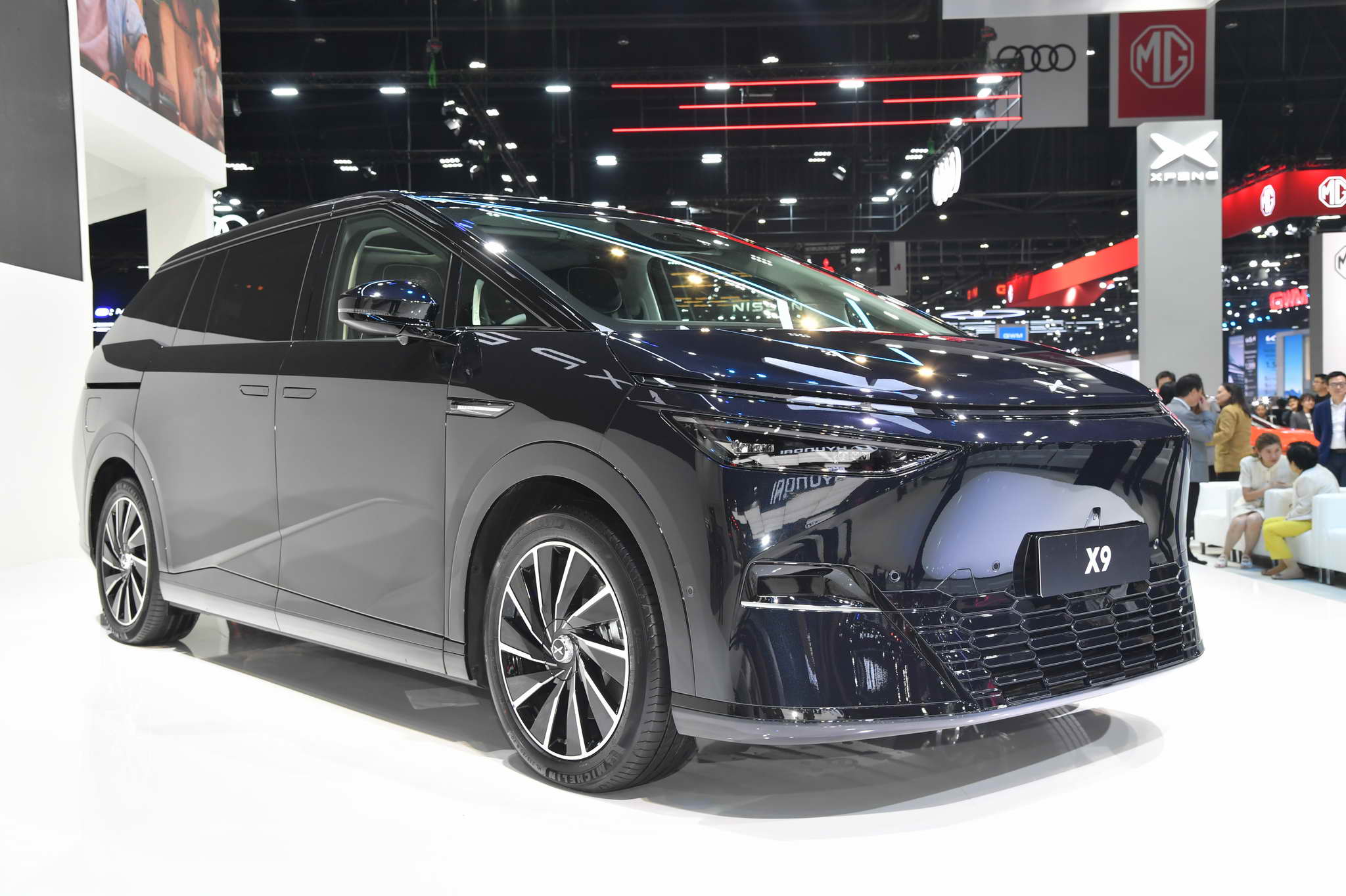 68_03_24 Opening XPeng by golf-29