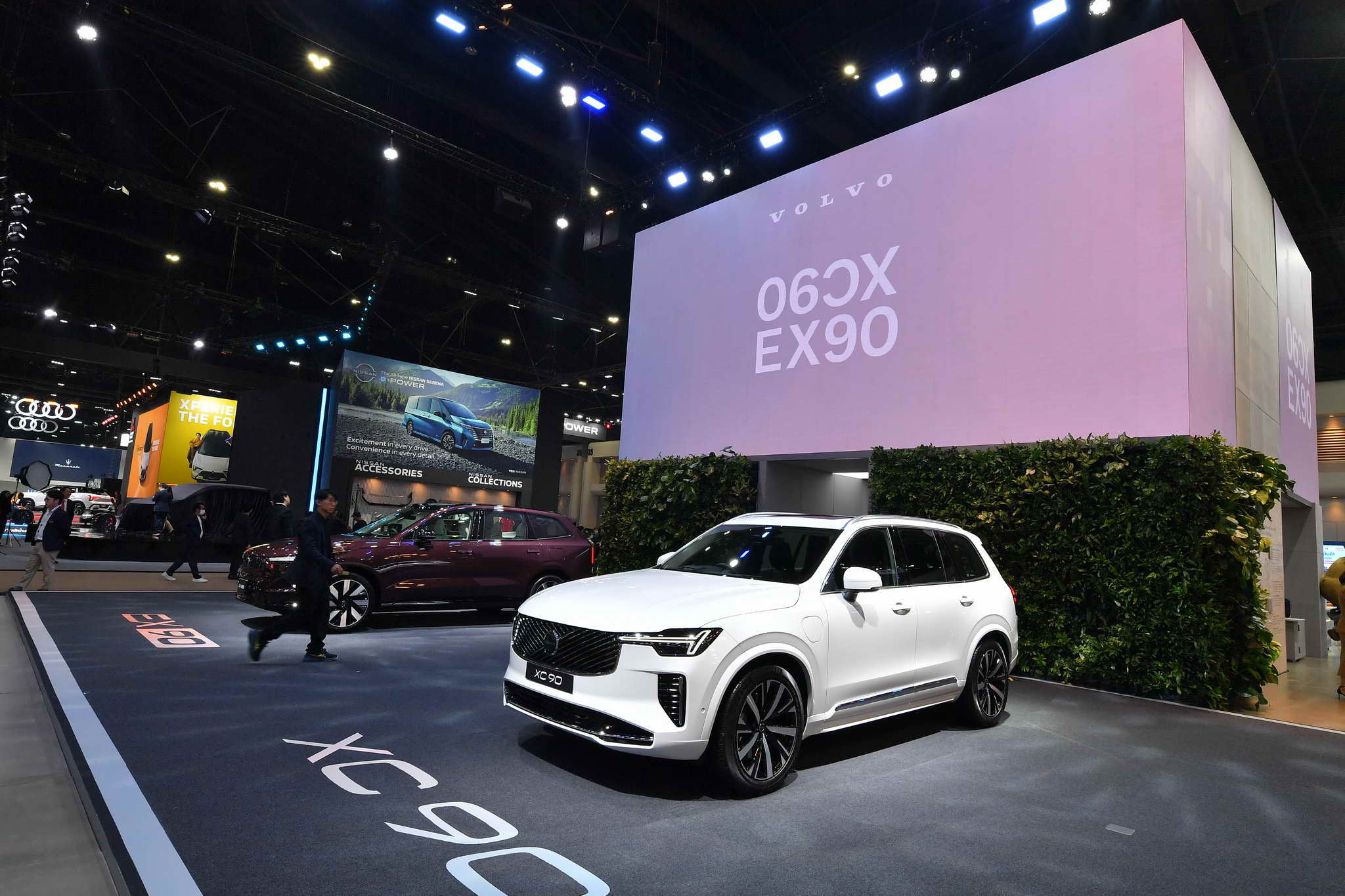 68_03_24 Volvo by two-11