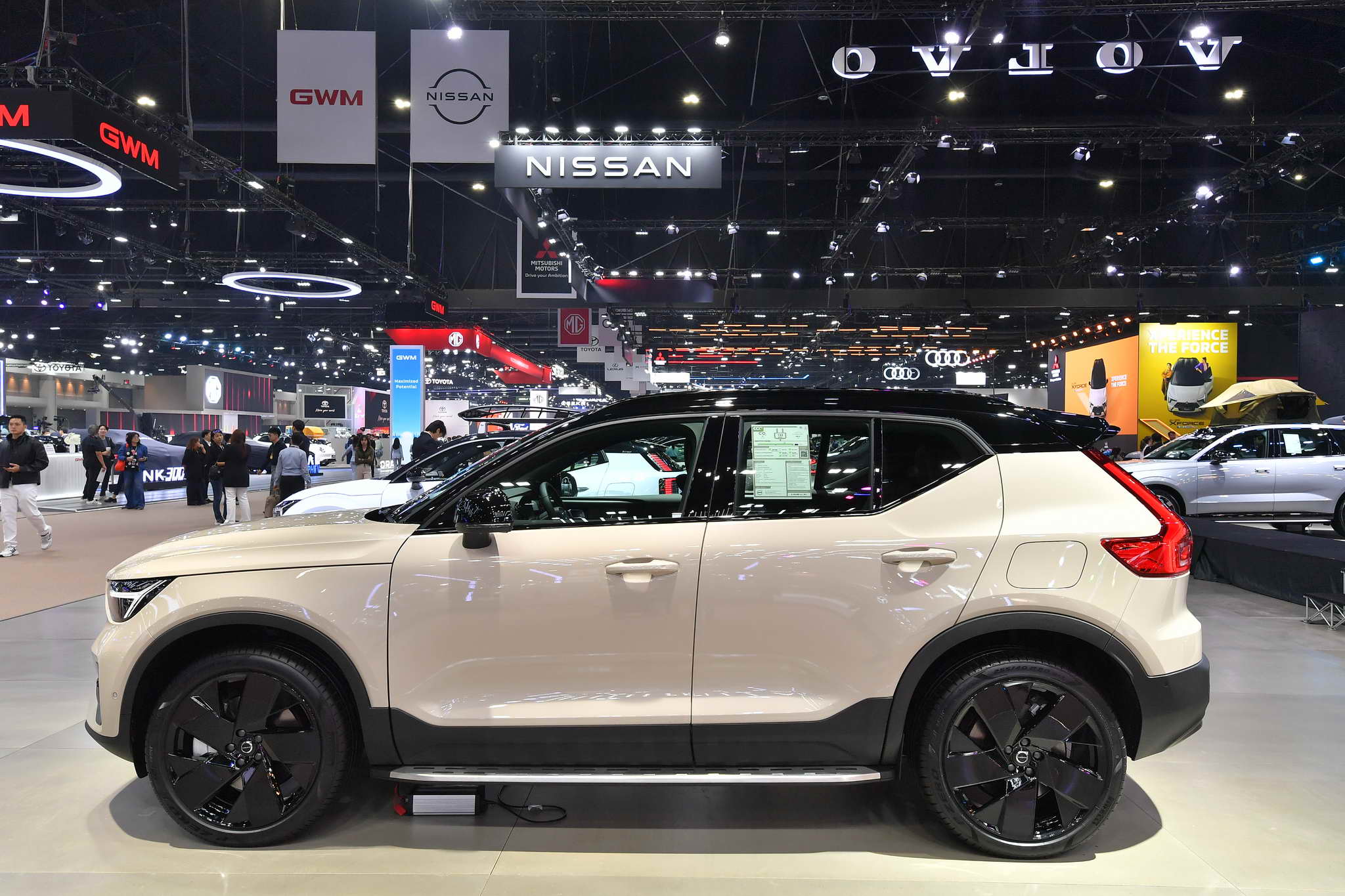 68_03_24 Volvo by two-5