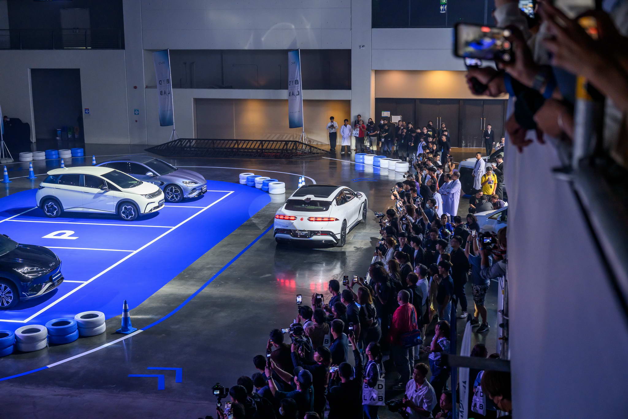 68_03_25 BYD HALL5 by Gun-115