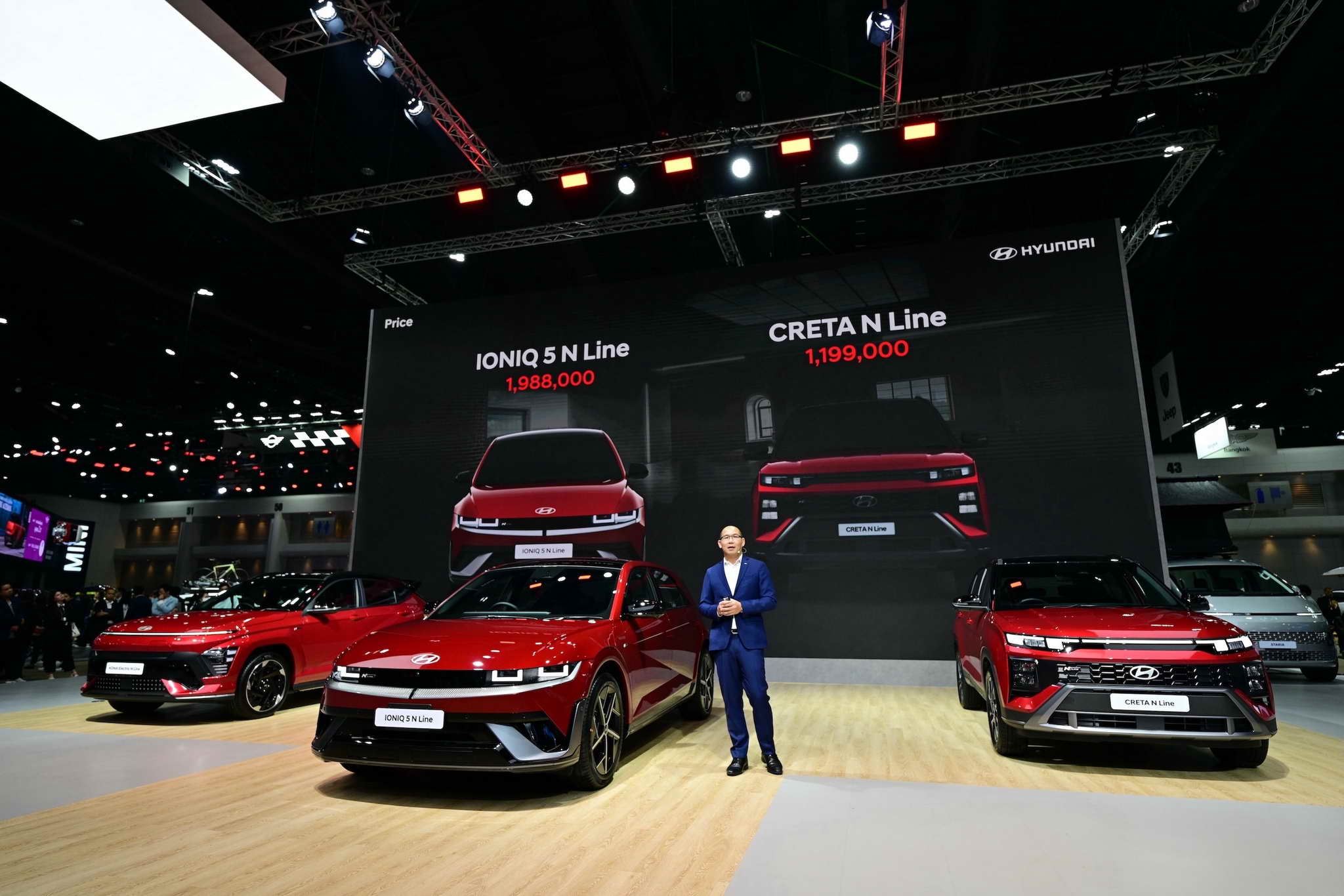 นายวัลลภ เฉลิมวงศาเวช กรรมการผู้จัดการ บริษัท ฮุนได โมบิลิตี้ (ประเทศไทย)_3