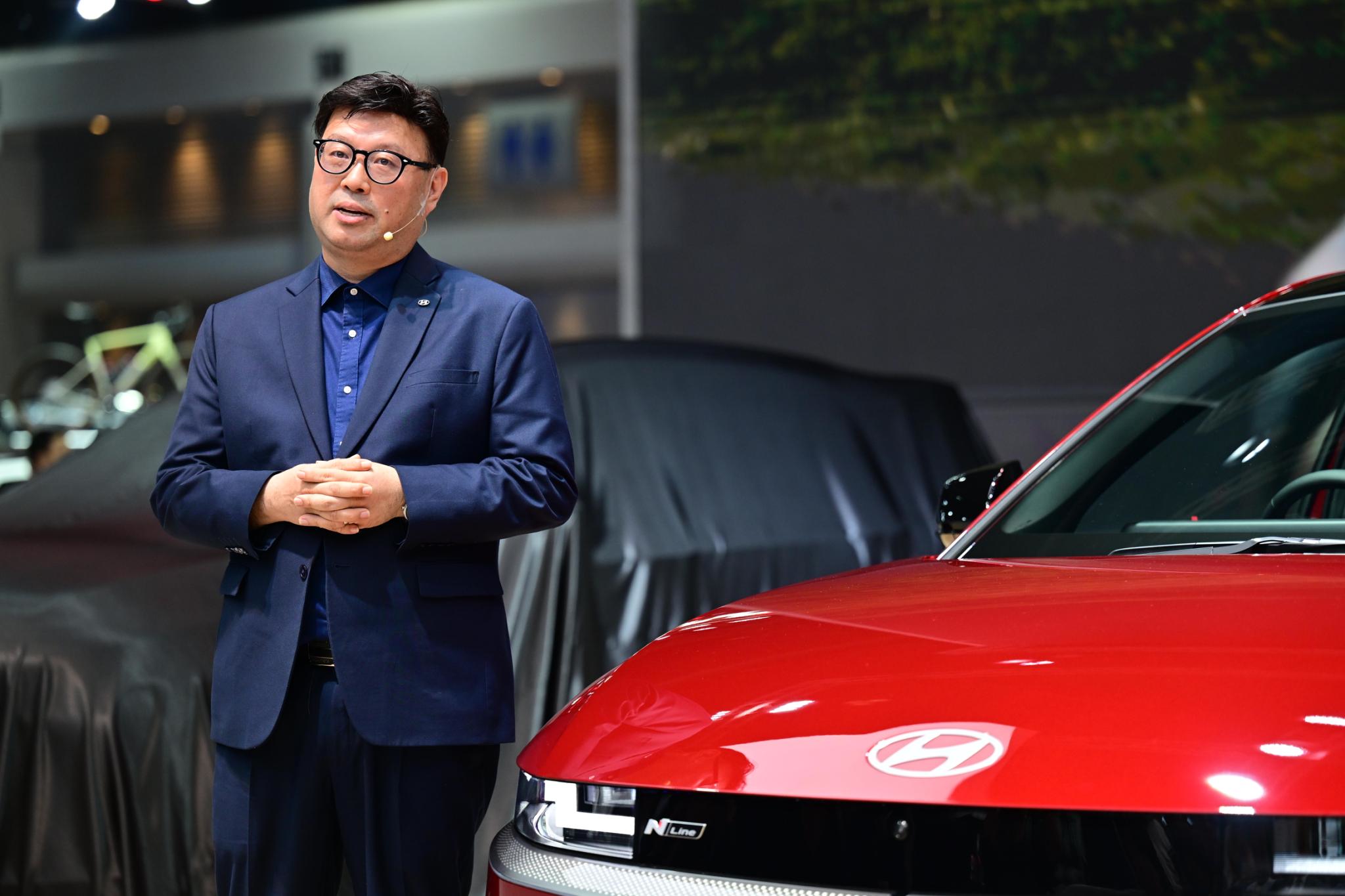 นายเจ กิว จอง ประธานเจ้าหน้าที่บริหาร บริษัท ฮุนได โมบิลิตี้ (ประเทศไทย)_2