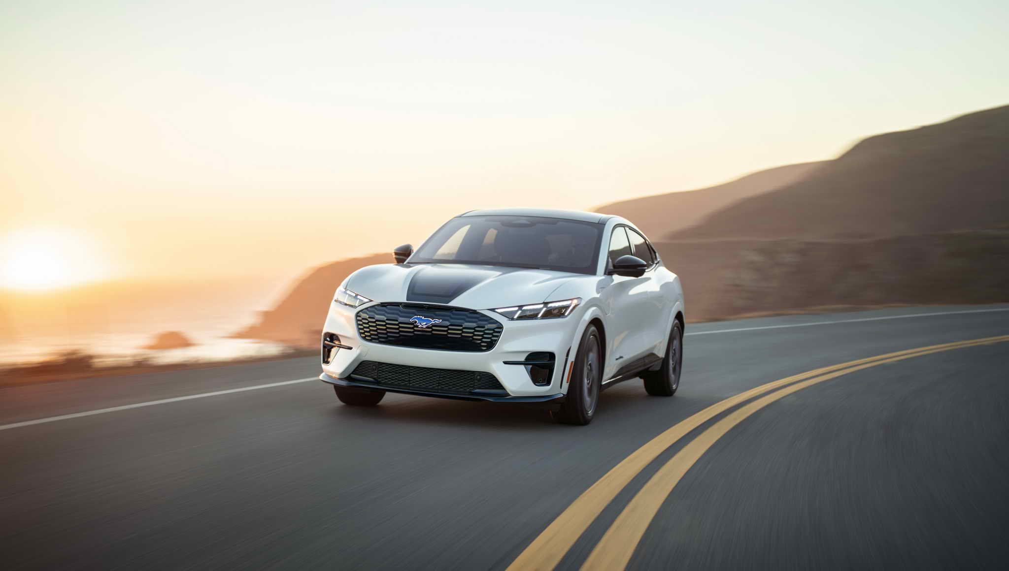 2026 Mustang Mach-E GT California Special_02