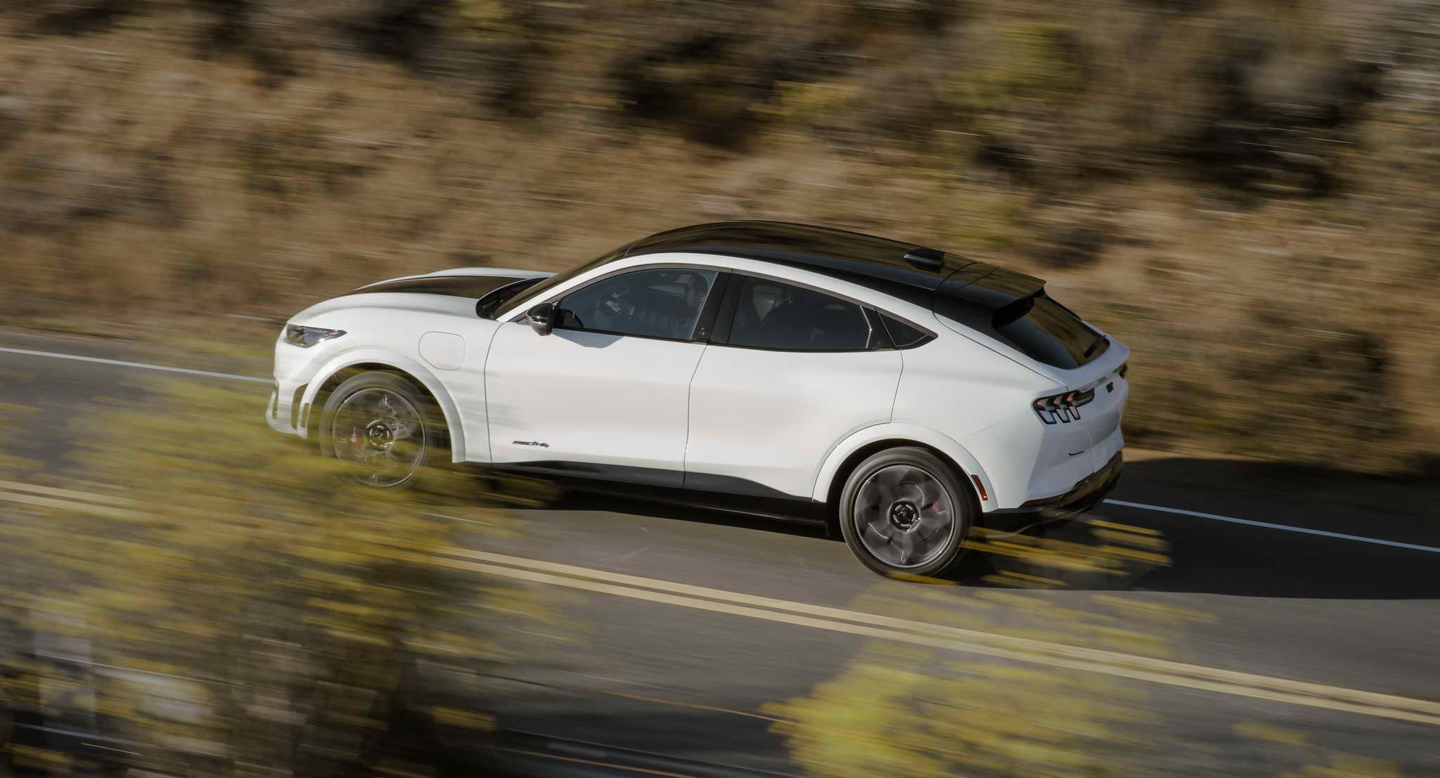 2026 Mustang Mach-E GT California Special_06