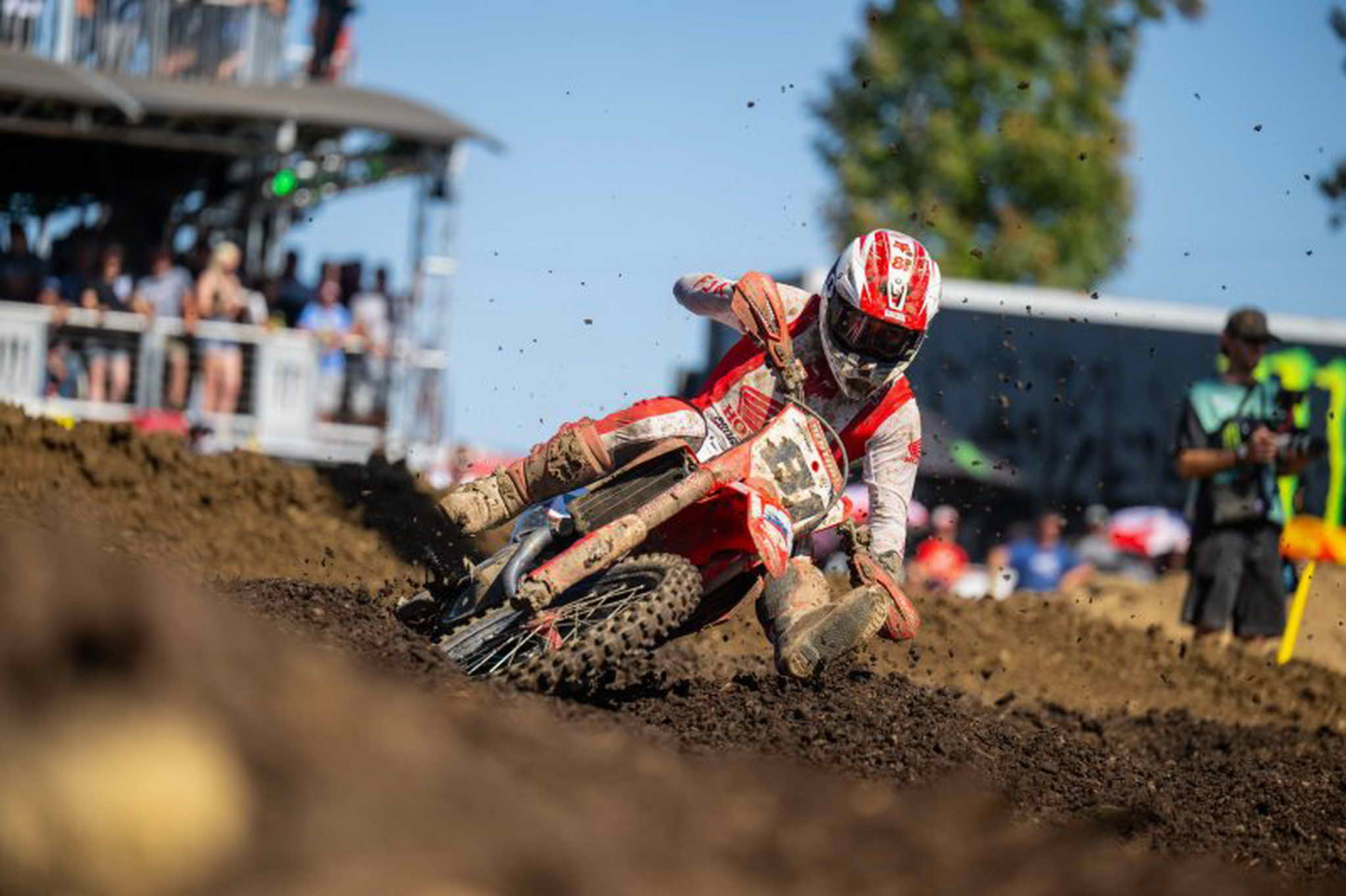 68e3de1996d039.56403385