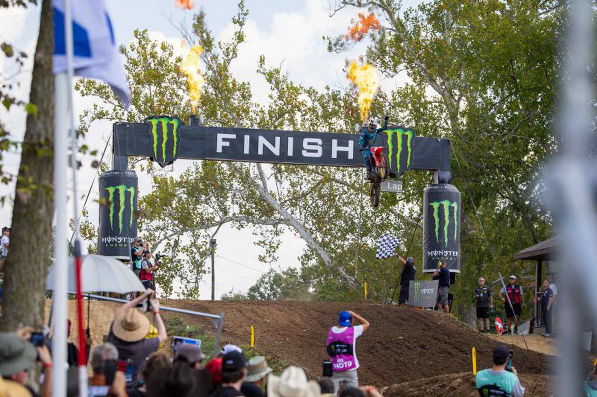 68e3e25adc4b70.12377405